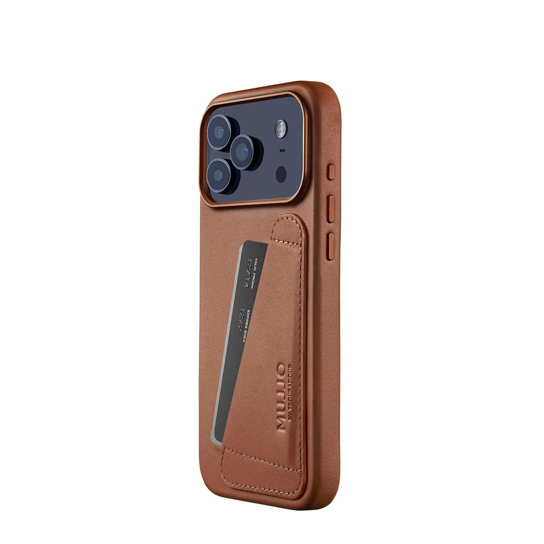  

Võidukas kombinatsioon
iPhone 17 Pro Max\'le


 

Elegantse ning minimalistliku disainiga naturaalsest nahast kaitseümbris, mis hoiab sinu telefoni kaitstud.
